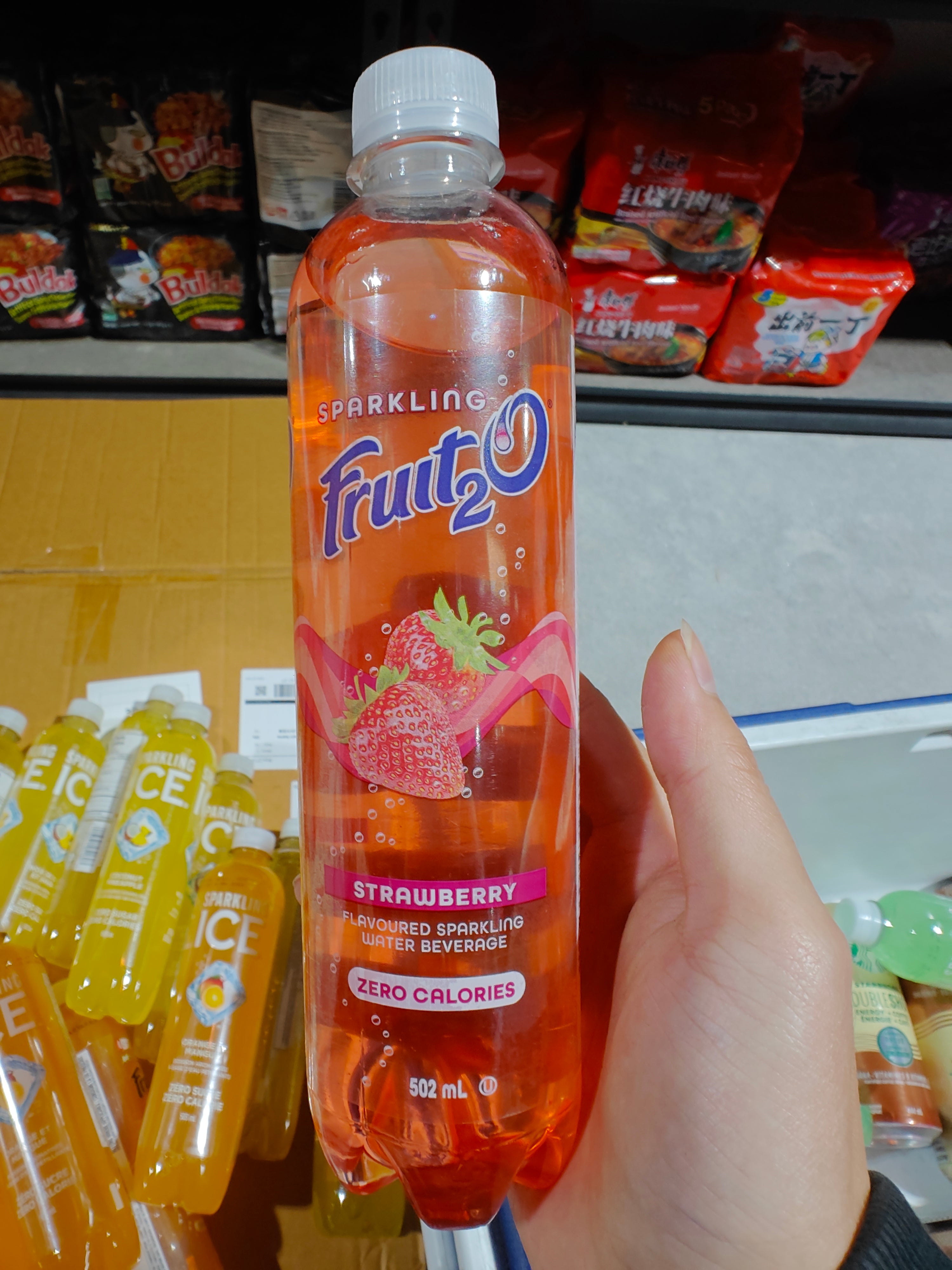 Fruit 2o stawberry